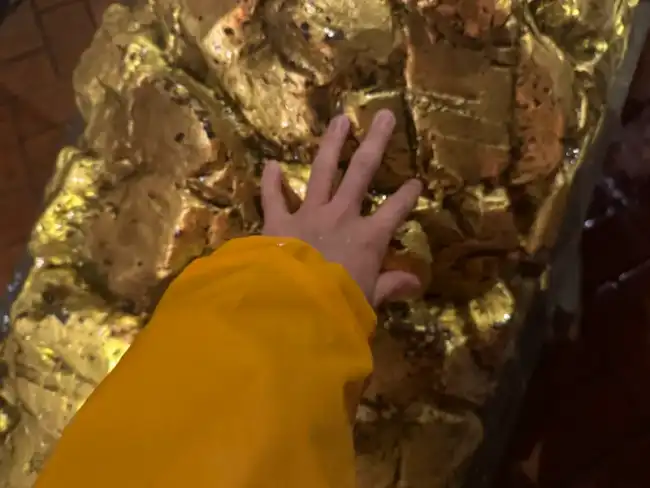 지우펀 금광부 만져보기
